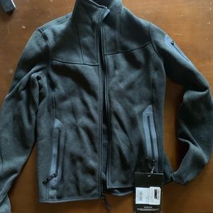 Arcteryx Covert Cardigan black sz small NWT